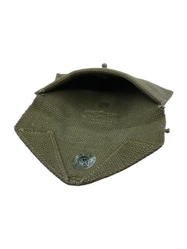 WW2 US Army M-1942 First Aid Pouch OD7 Green - Image 5