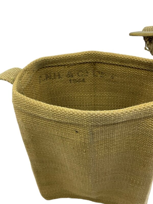 WW2 British Army P37 Sleeve Canteen Cover Dated 1944 - Image 3