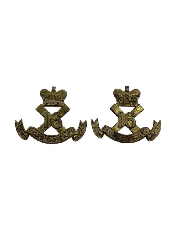 WW2 Canadian Scottish Collars Insignia Pair