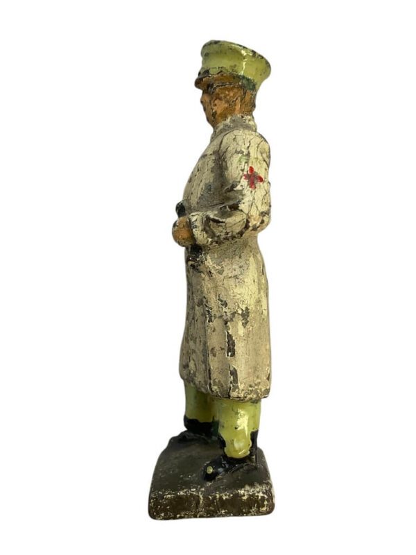 WW2 German Army Heer Medical Officer Lineol Toy Soldier - Image 2