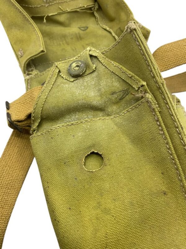 WW2 Canadian Army Light Respirator Bag C Broad Arrowed - Image 8