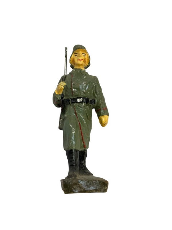 WW2 German Army Heer Rifleman With Greatcoat Marching Lineol Toy Soldier