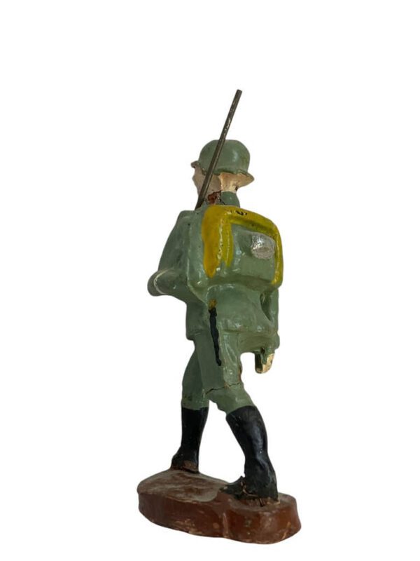 WW2 German Army Heer Rifleman Marching Elastolin Toy Soldier 9