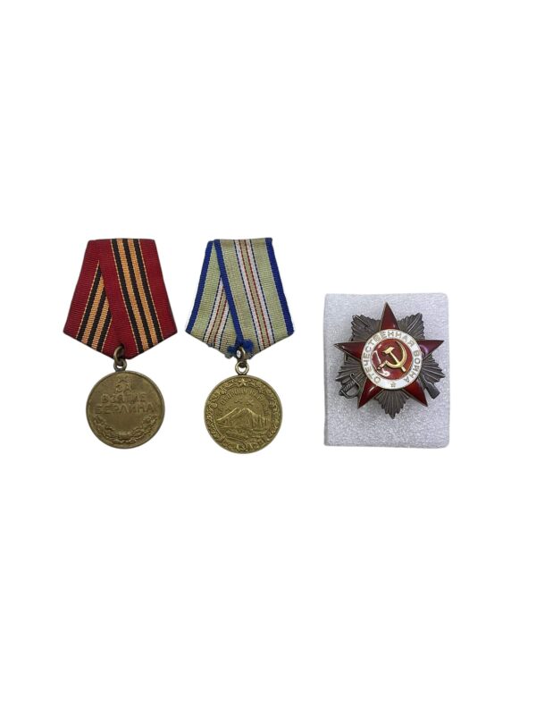 WW2 Soviet Russian Medal Group With Research - Technical Officer For 618 Assault Aviation Regiment