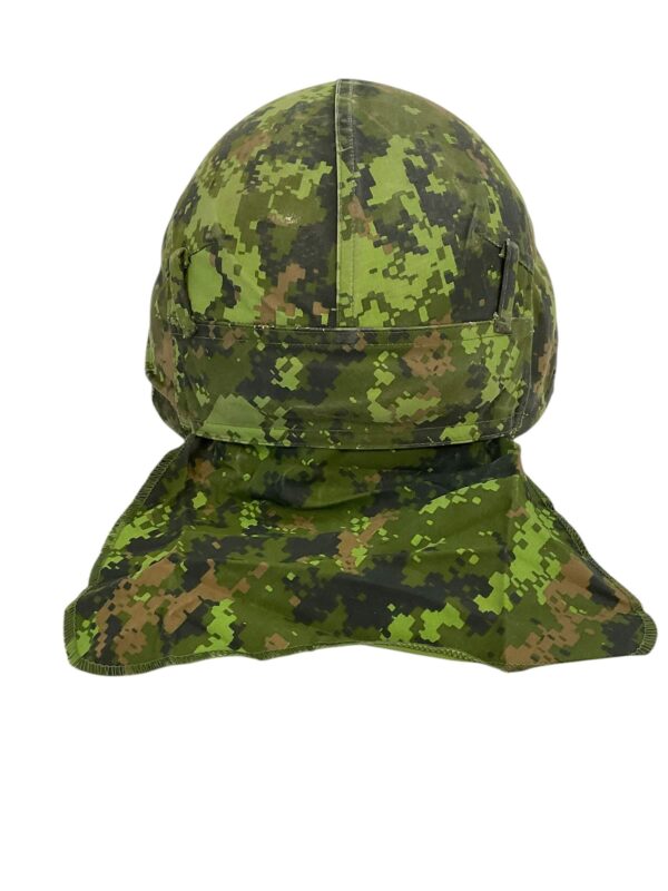 Canadian Forces CG634 Helmet With CADPAT Cover Size Large