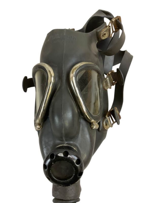 WW2 US Civil Defense Gas Mask In Case