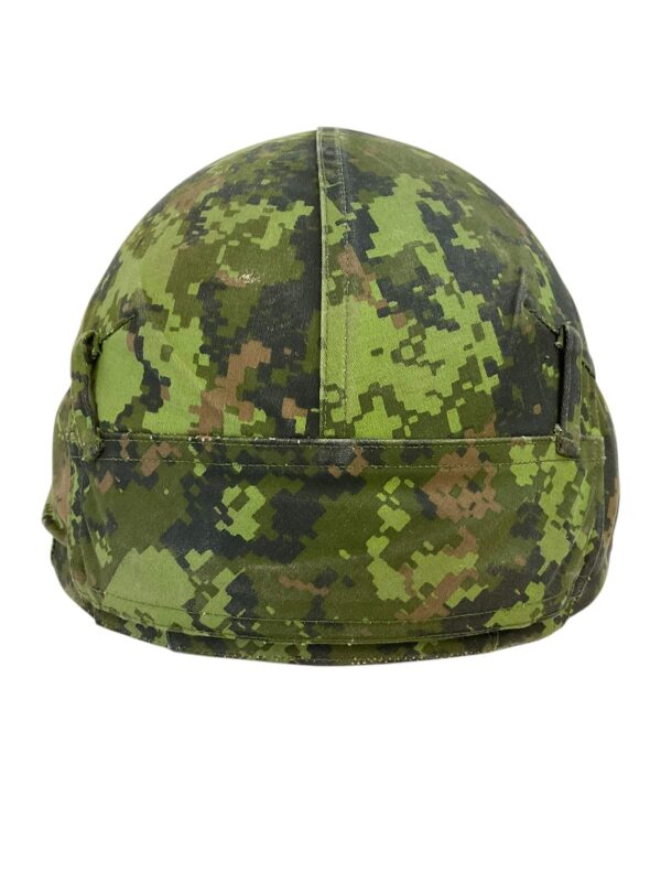 Canadian Forces CG634 Helmet With CADPAT Cover Size Large