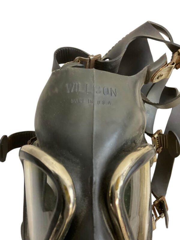 WW2 US Civil Defense Gas Mask In Case