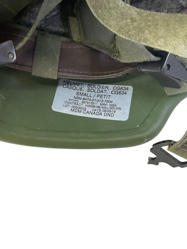 Canadian Forces CG634 Helmet Size Small