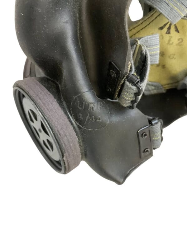 WW2 British Army Light Respirator Dated 1944
