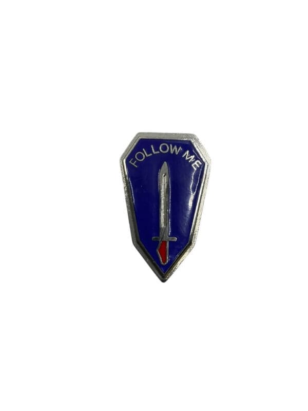 US Army Infantry School USAMM DUI Distinctive Uniform Insignia Collar
