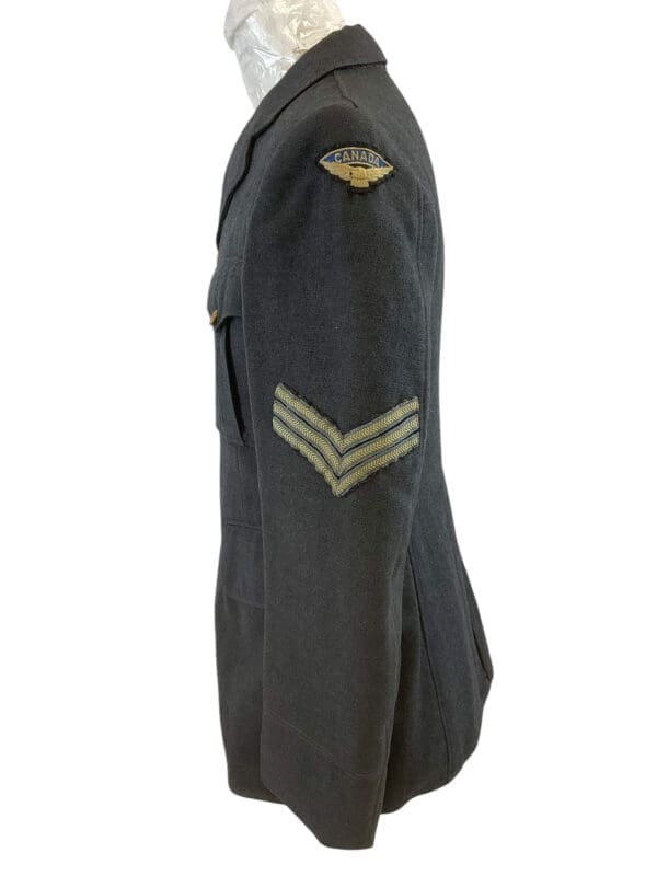 WW2 Canadian RCAF 4 Pocket Sgt Service Dress Named Bill Johnson
