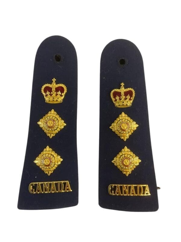 Canadian Forces Full Colonel Patrols Shoulder Boards Slip-On Pair