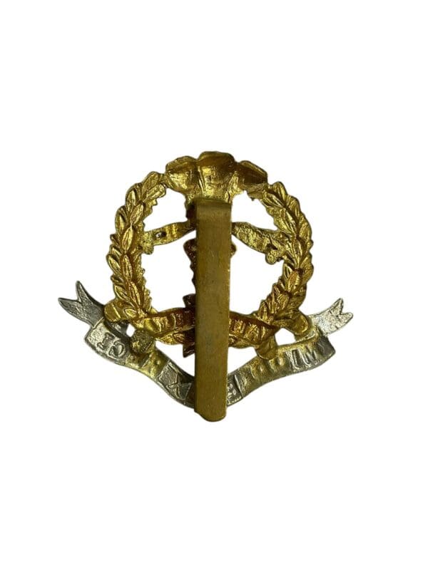 WW2 British Middlesex Regiment Cap Badge