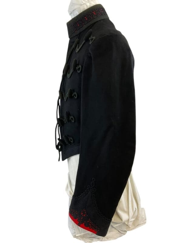 British Rifles Regiment Named Officers Tunic 1928 Dated