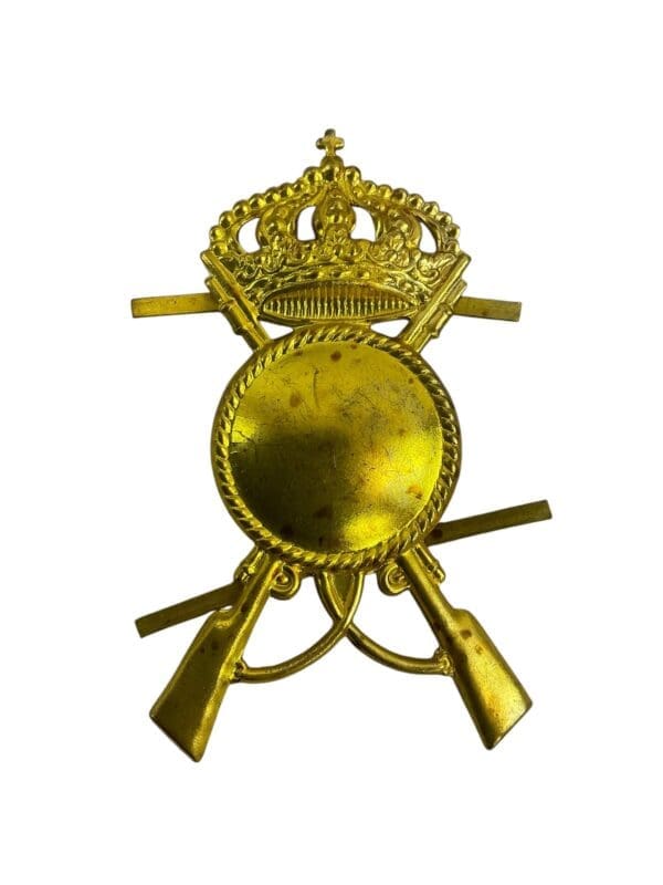 WW2 Italian Army Infantry Pith Helmet Cap Badge