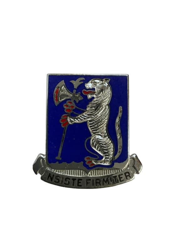 US Army DUI Distinctive Uniform Insignia 77th Armor Regiment Badge Pin