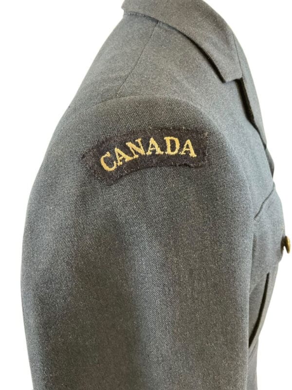 WW2 Canadian RCAF Navigator Officers Service Dress Jacket DFC Winner