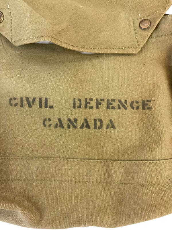 WW2 Canadian Respirator Bag Civil Defence Canada 1942 Dated C Broad Arrowed MINT