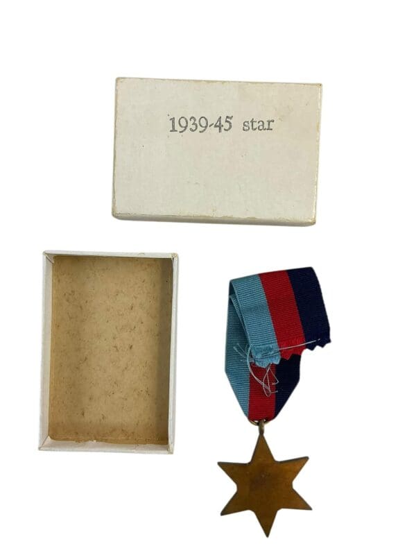 WW2 Canadian 1939 to 45 Star Medal Full Size In Box