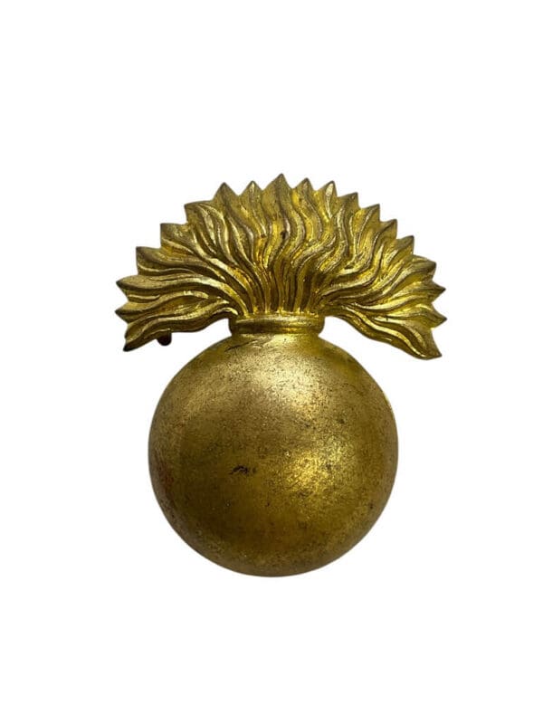 WW2 Canadian Winnipeg Grenadiers Cap Badge