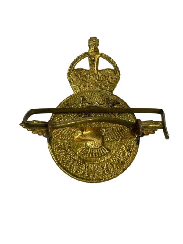 Canadian RCAF Association Cap Badge