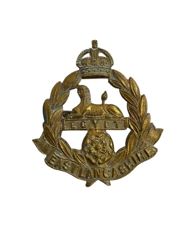 WW2 British East Lancashire Regiment Cap Badge