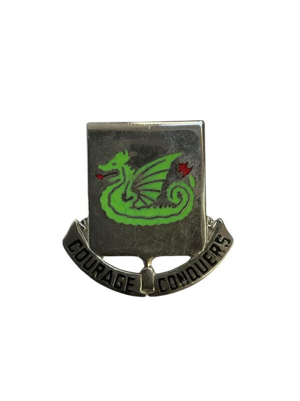 US Army DUI Distinctive Uniform Insignia 37th Armor Regiment Badge Pin