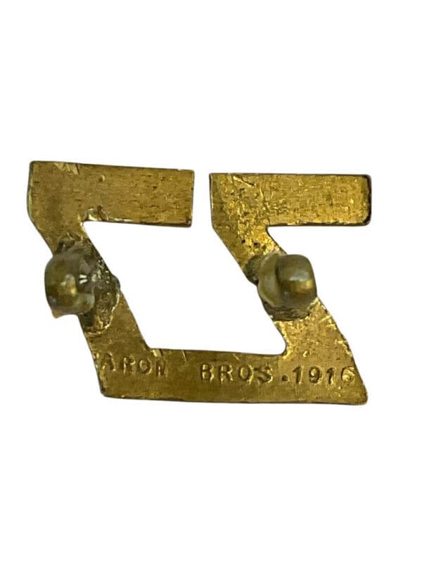 WW1 Canadian CEF 77th Battalion Shoulder Number Insignia Single