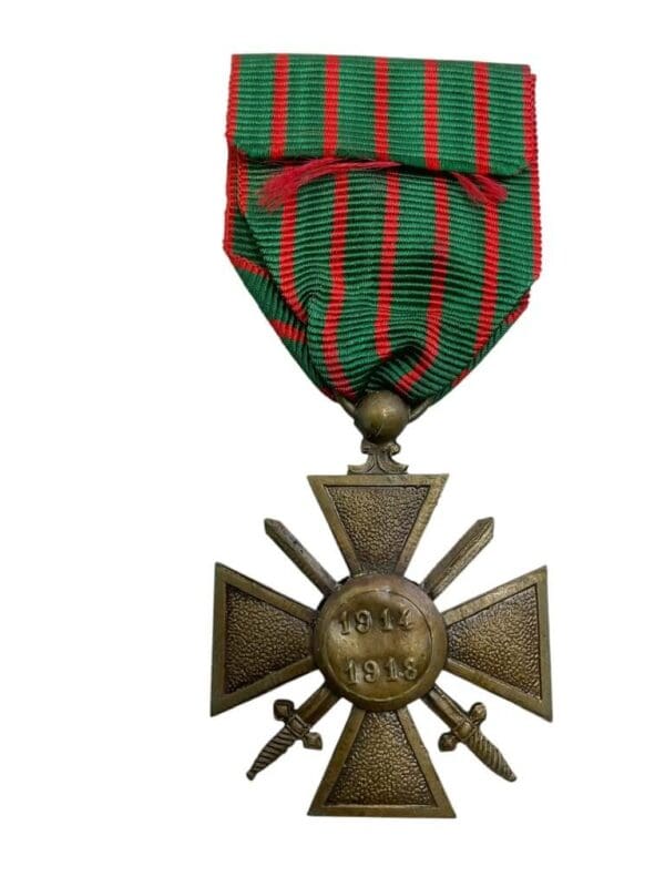 WW1 French France Croix Du Guerre Medal and Ribbon With Star 1914 to 1918
