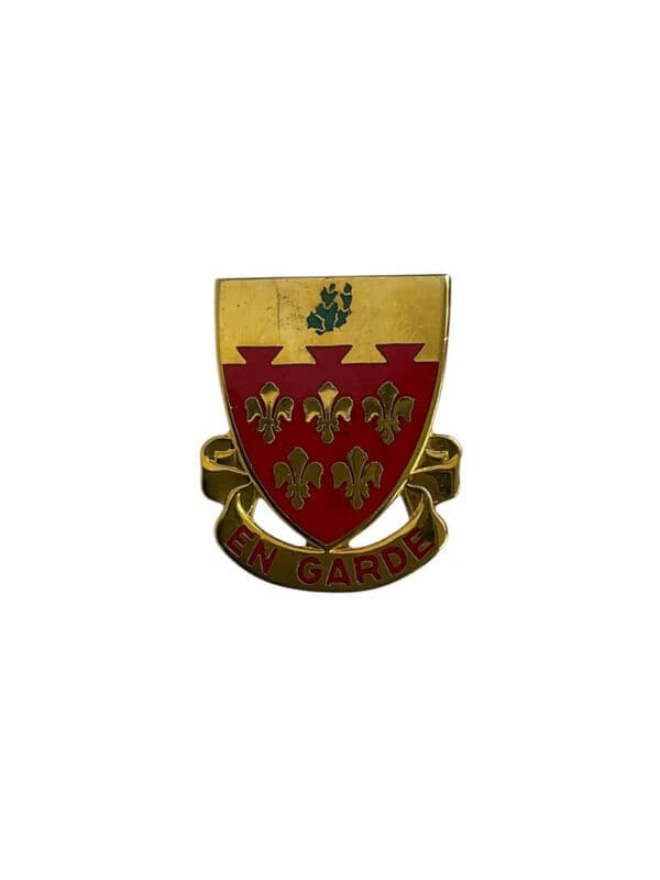 US Army DUI Distinctive Uniform Insignia 77th Field Artillery Regiment Badge Pin