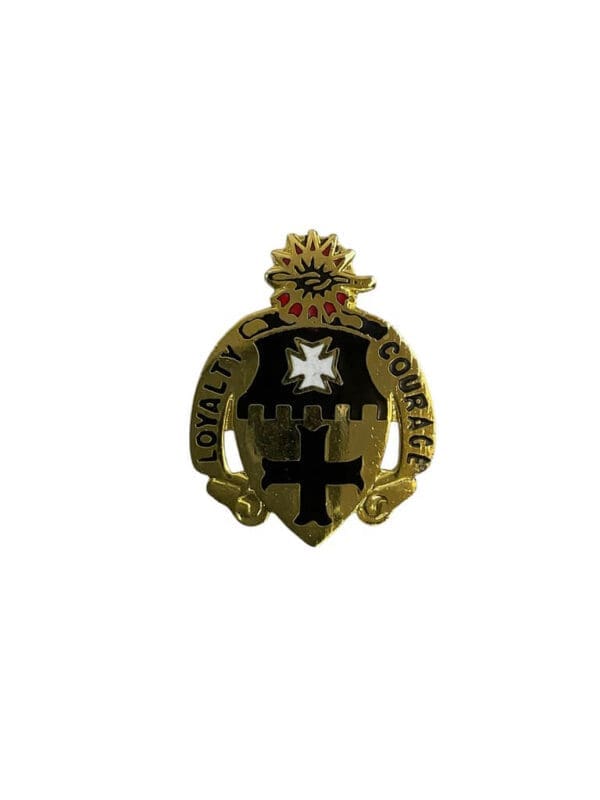 US Army DUI Distinctive Uniform Insignia 5th Cavalry Regiment Badge Pin