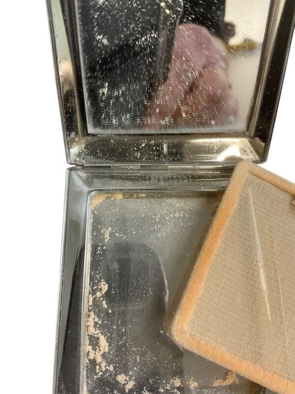 WW2 British RAF Ladies Makeup Compact