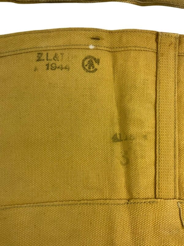 WW2 Canadian Navy Gators C Broad Arrowed 1944 Dated