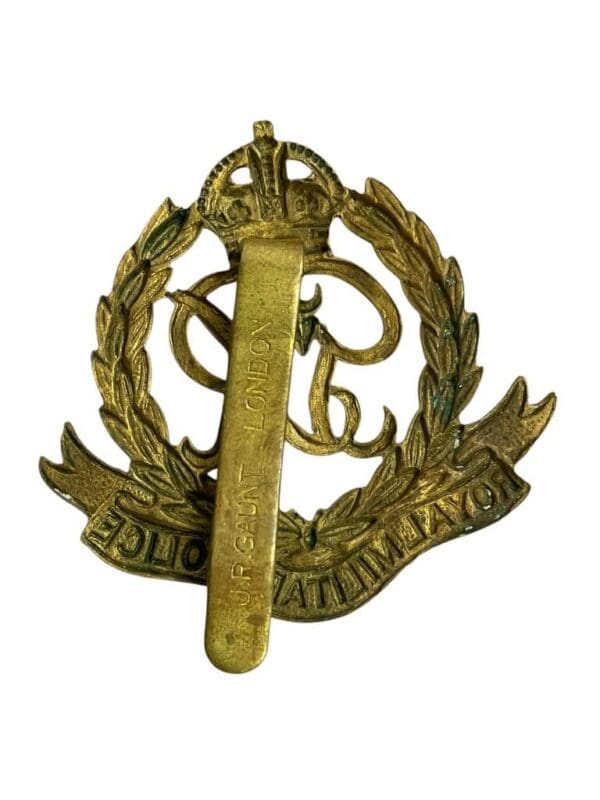 WW2 British Royal Military Police Cap Badge