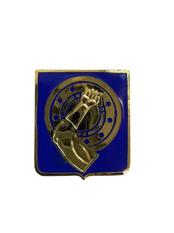 US Army DUI Distinctive Uniform Insignia 34th Armor Regiment Badge Pin