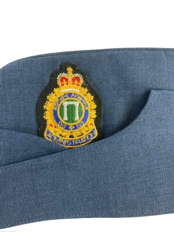 Canadian RCAF Administration Officers Wedge Cap and Insignia Size 8