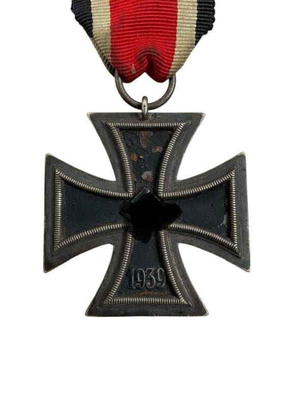 WW2 German 2nd Class Iron Cross Maker 24 Arbeitsgemeinsch. Hanau