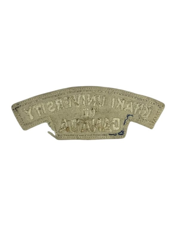 WW2 Canadian Khaki University of Canada Shoulder Title Insignia Single