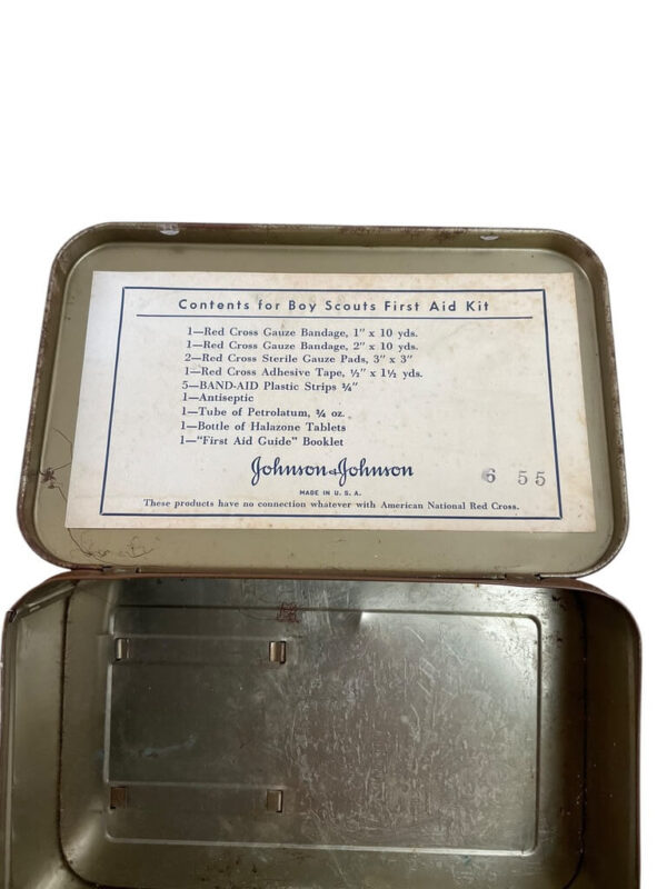 WW2 US Boy Scouts of America First Aid Kit In Metal Tin With Contents