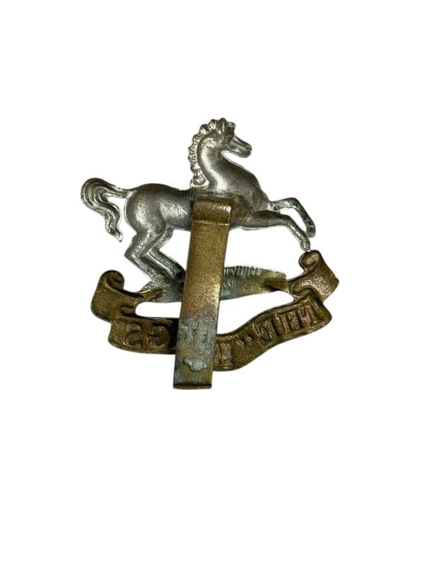 WW2 British The Kings Regiment Cap Badge