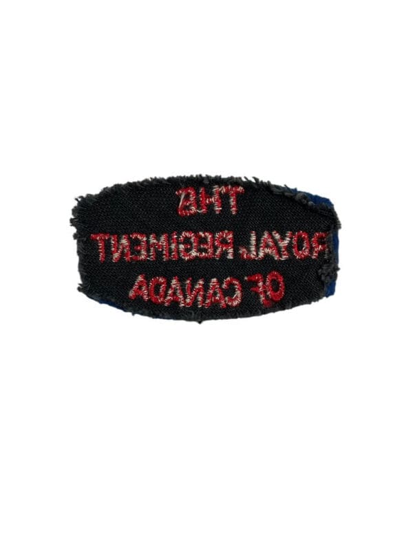 WW2 Canadian The Royal Regiment of Canada Shoulder Title Insignia Single 2