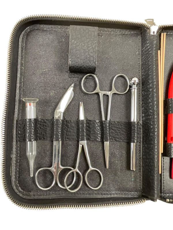US B-D Products of Leather No X4680 Nurses Case With Contents In Original Packaging