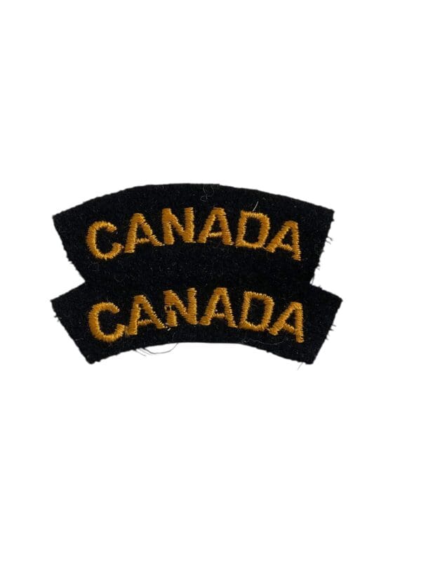 WW2 Canadian Navy Womens CANADA Unissued Shoulder Titles Insignia Pair