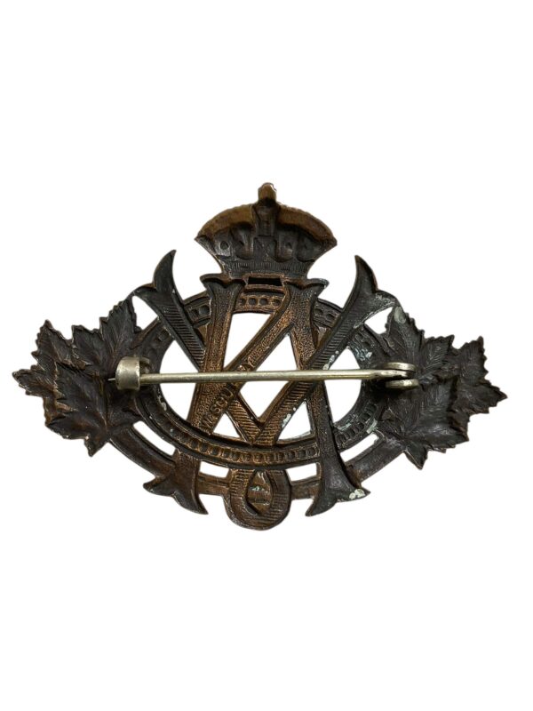 WW2 Canadian Victorian Order of Nurses VON Cap Badge