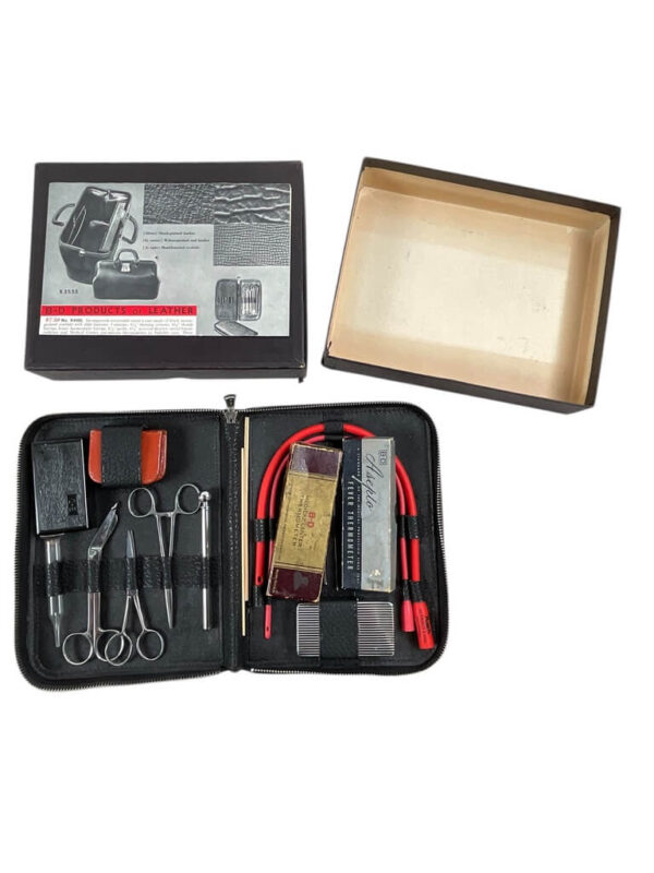 US B-D Products of Leather No X4680 Nurses Case With Contents In Original Packaging