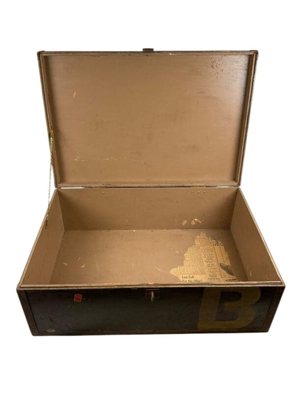 WW2 Canadian RCEME Named Barracks Box