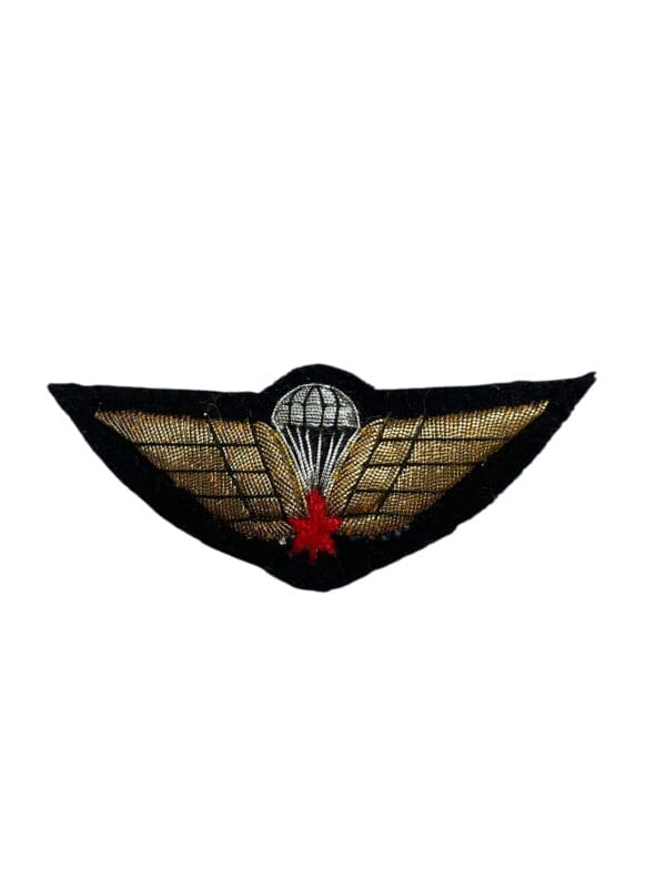 Canadian Forces Airborne Red Maple Leaf Mess Dress Mylar Jumpwing