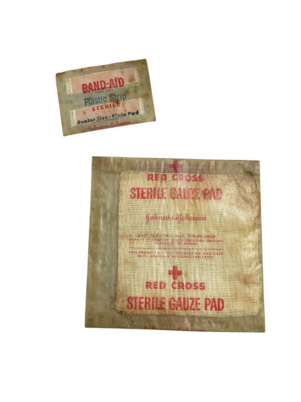 WW2 US Boy Scouts of America First Aid Kit In Metal Tin With Contents