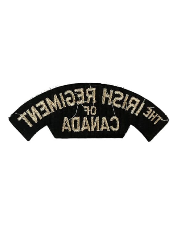 WW2 Canadian The Irish Regiment of Canada Shoulder Title Insignia Single